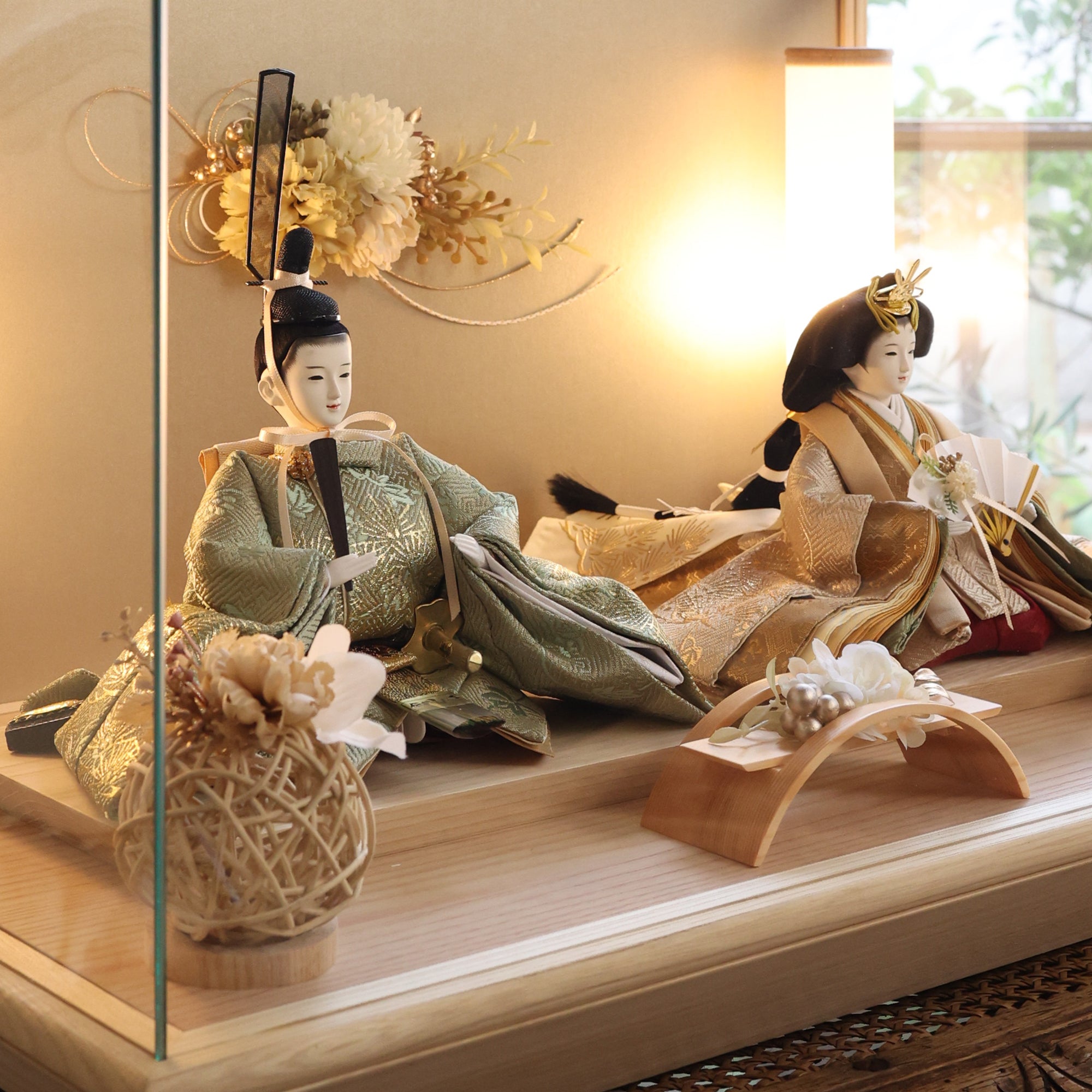 トップ 双葉の雛人形