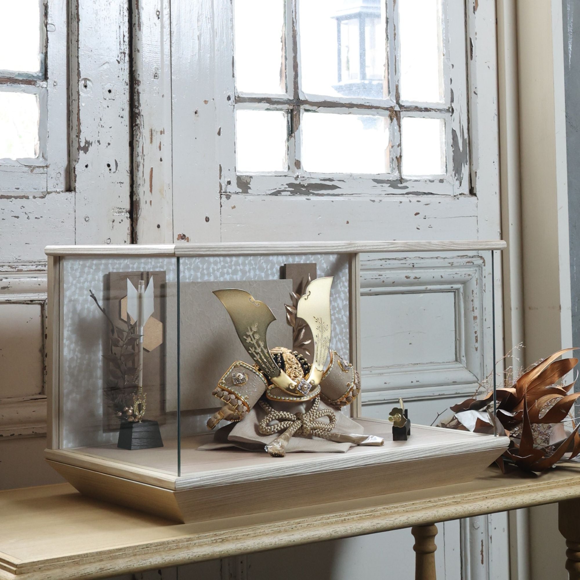 甲冑師「翠鳳」作品　豪　gou｜26祈兜　ケース飾り