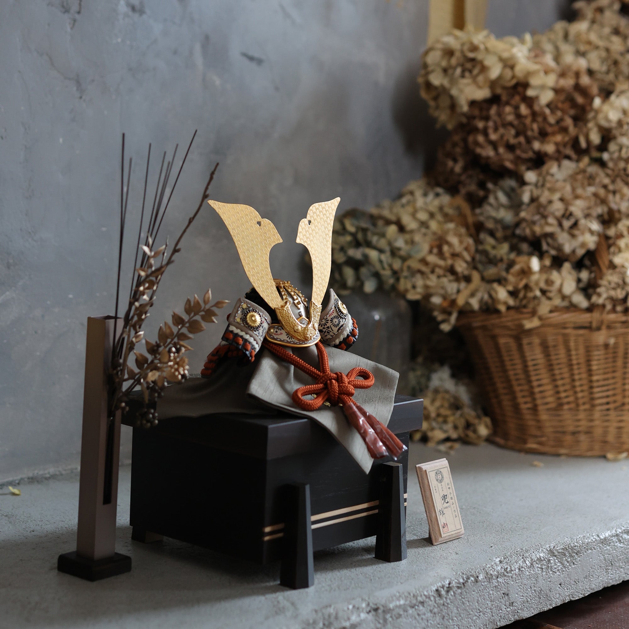 甲冑師「雄山」オリジナル　焔　homura｜26祈兜　櫃飾り