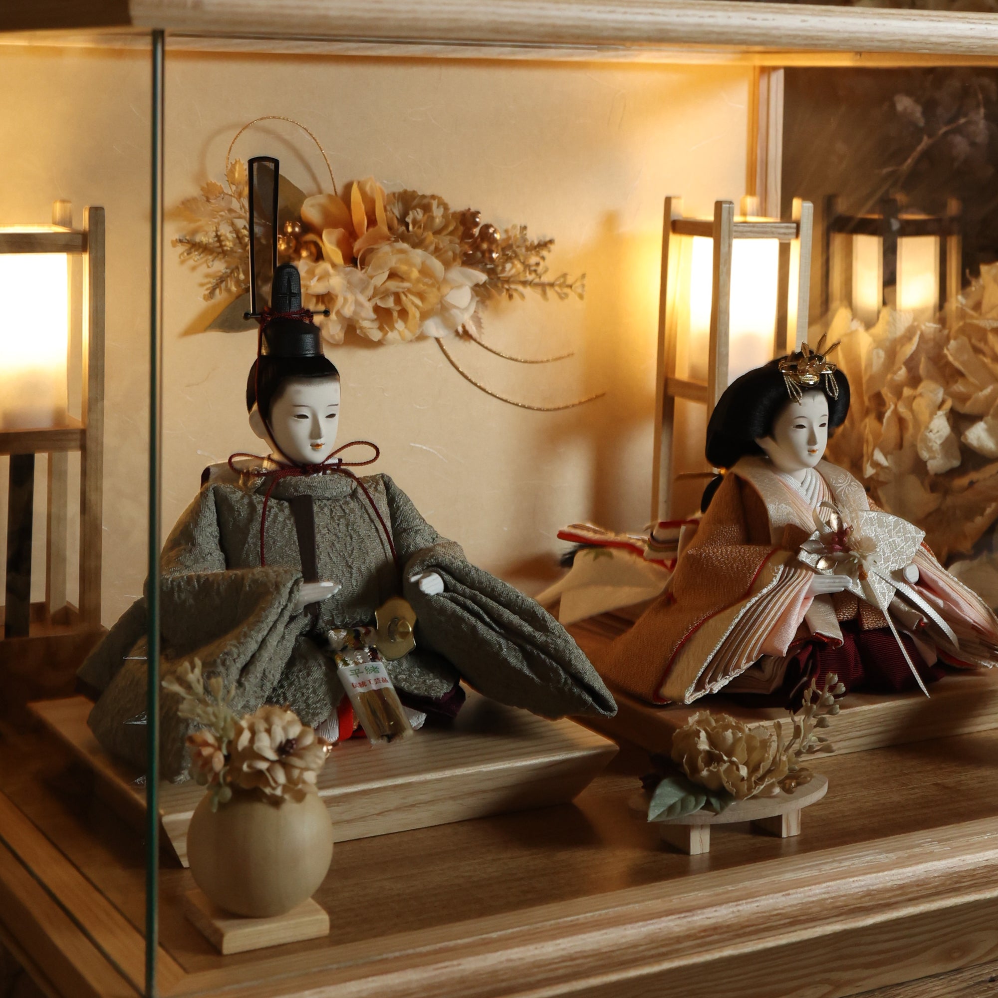 ハニカミヤ 　雛人形 祈ドールの雛人形｜ほなみ｜ケース飾り ｜雛人形（ひなにんぎょう）の