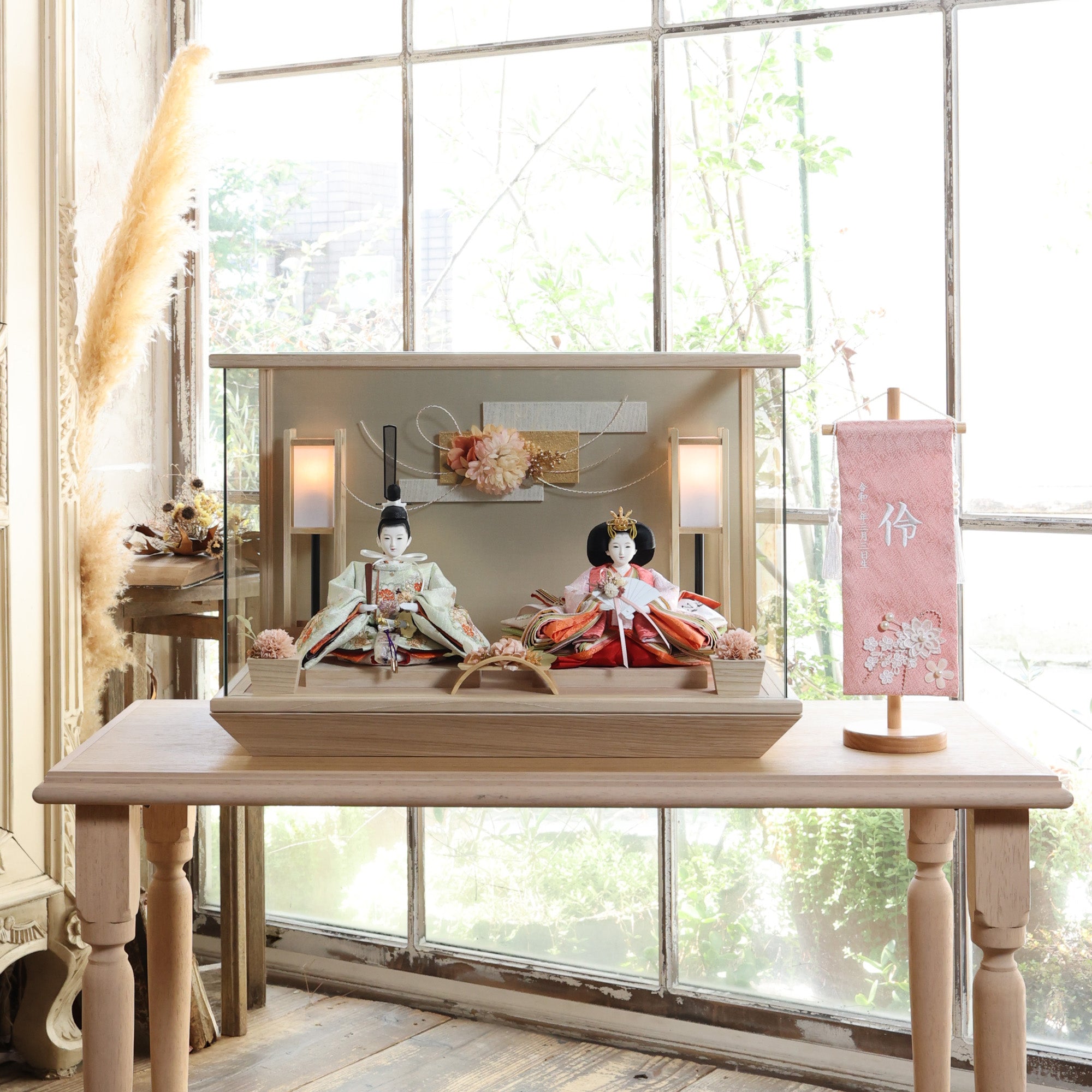 小出松寿作　巴　tomoe｜26雛人形ケース飾り