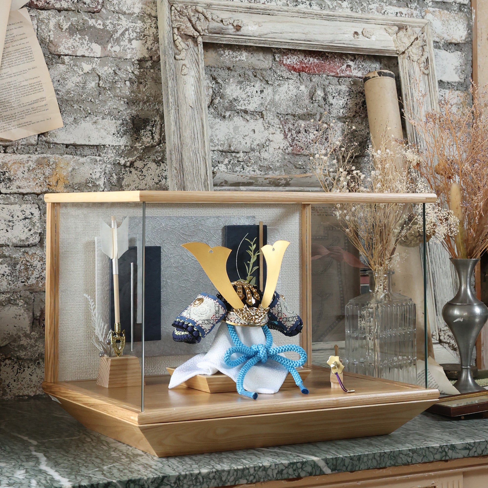 甲冑師「加藤良」作品　悠　 yū｜26祈兜　ケース飾り