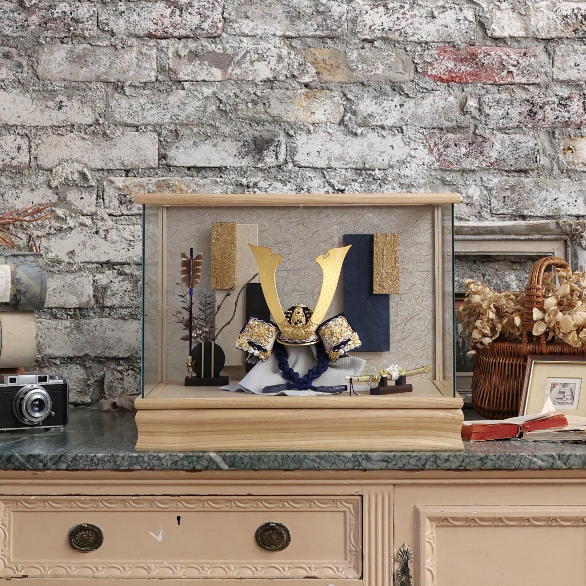 甲冑師「平安武久」作品　晃牙　kouga｜26祈兜　ケース飾り